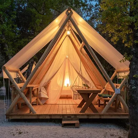 Eco Glamping- Fkk Nudist Solaris بوريتش